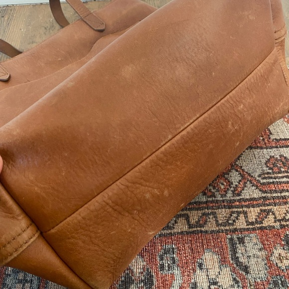 Madewell Transport Leather Tote - Picture 5 of 6